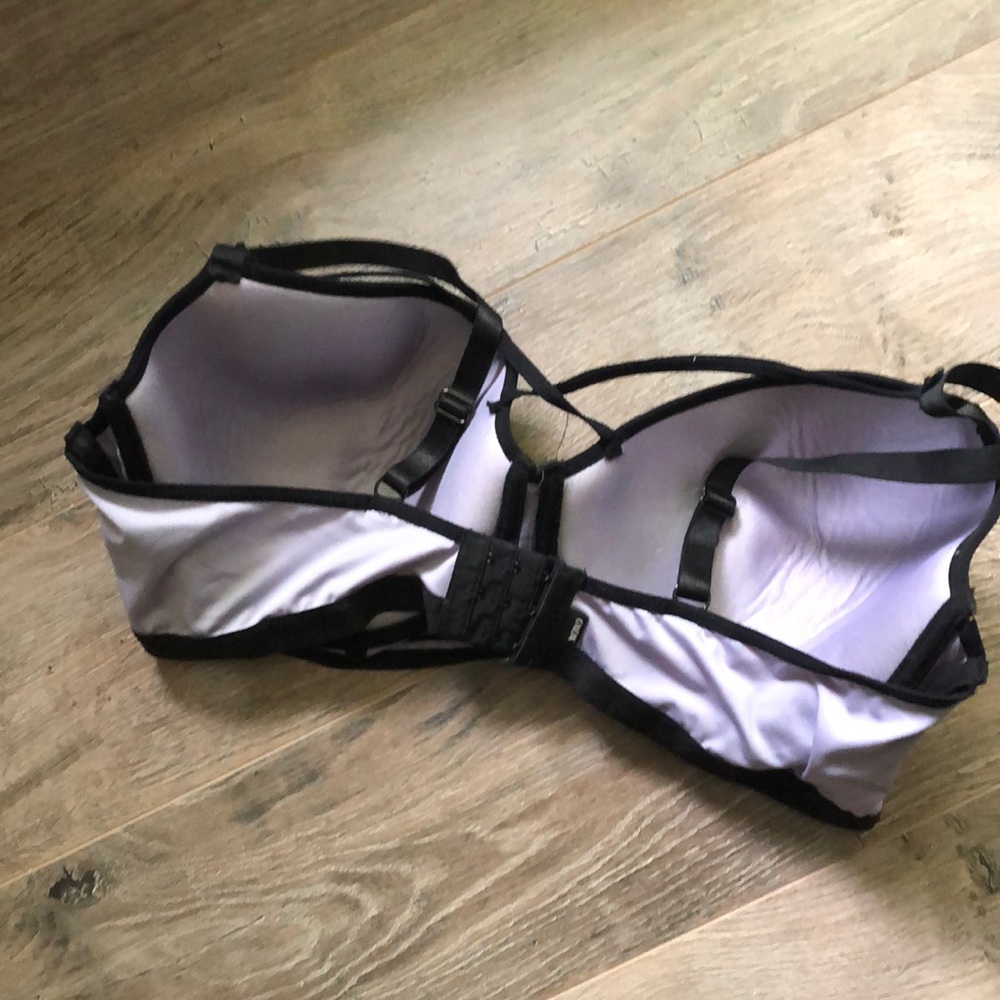 Bra - Picture 2 of 3